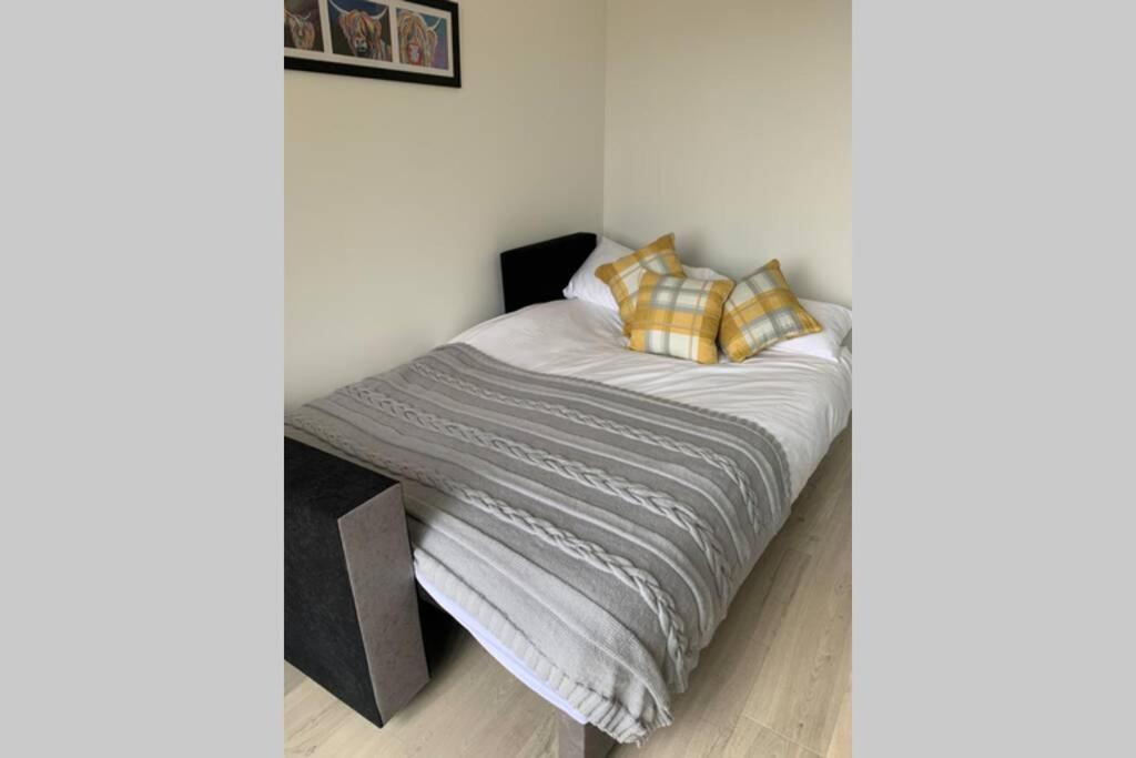 Tomax Garden Cabin Free Parking Inverness Buitenkant foto