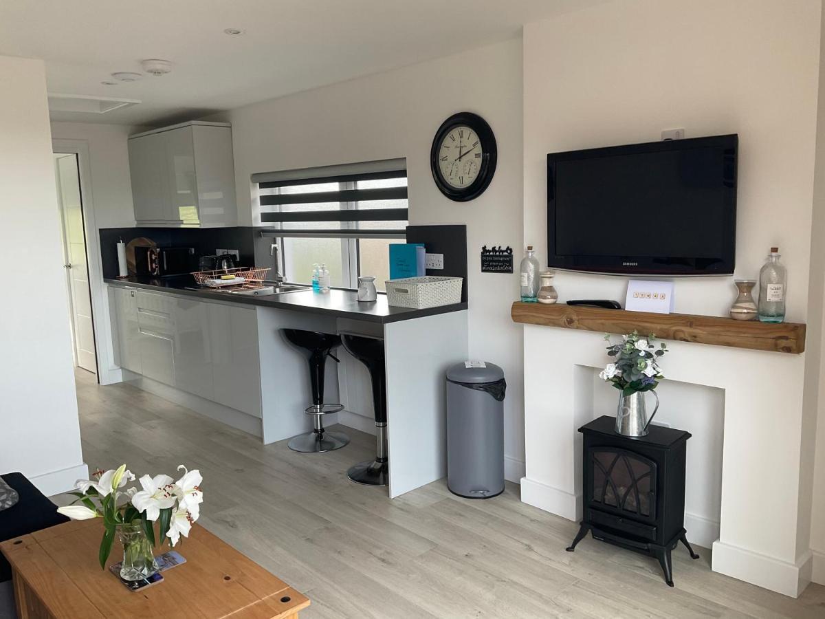 Tomax Garden Cabin Free Parking Inverness Buitenkant foto